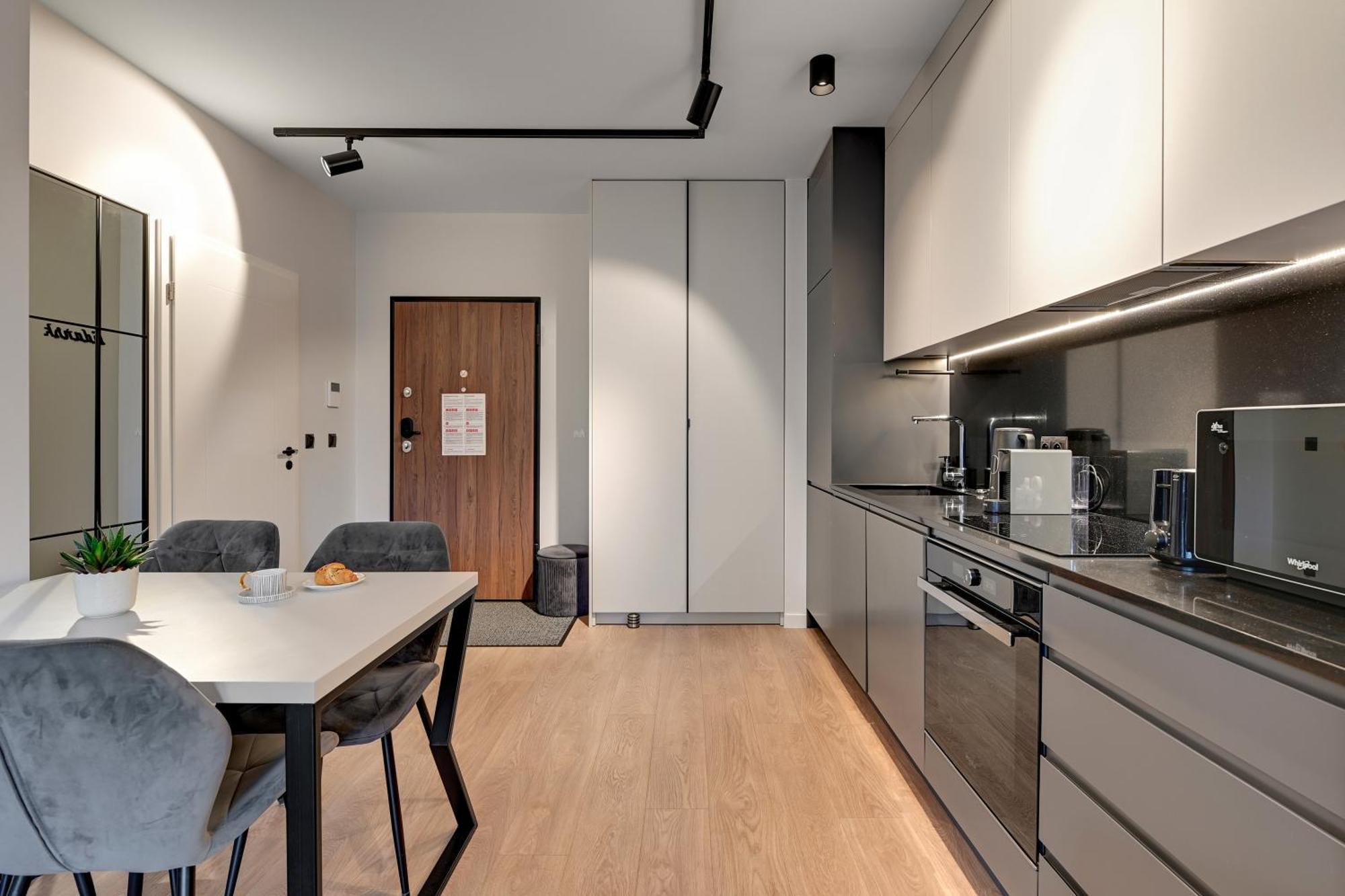 Scala City Center Premium Studios By Lion Apartments Gdansk Exterior photo